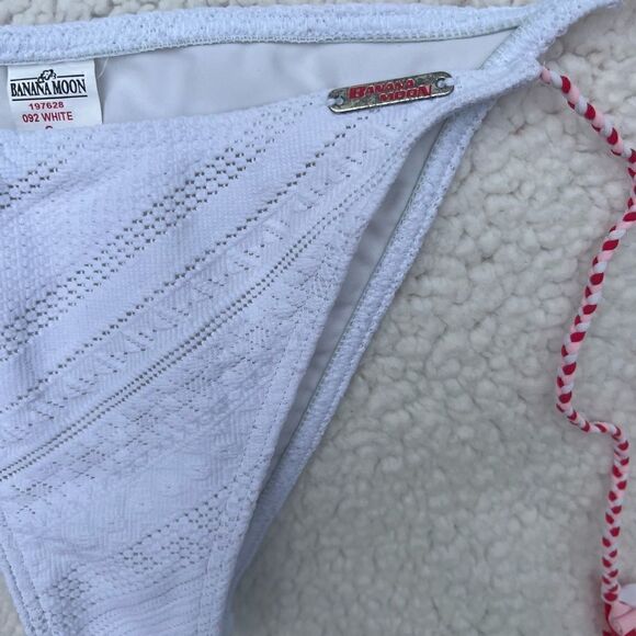 NWOT Banana Moon Crochet Tie Side Bikini Bottoms - Picture 10 of 11